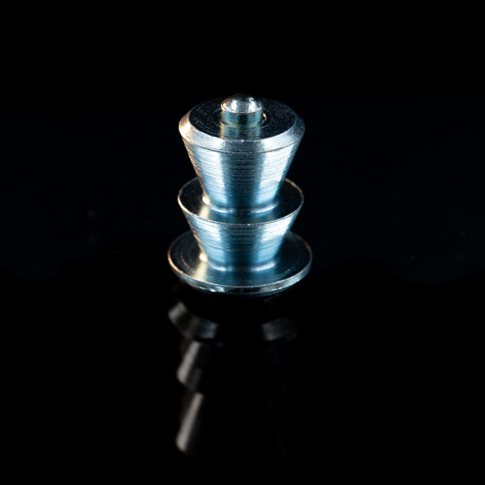 Ø 15mm SAP Multiflange Steel studs for Trucks and heavy machinery