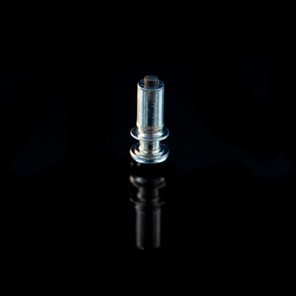Ø 9mm U Multiflange Steel studs for Trucks and heavy machinery