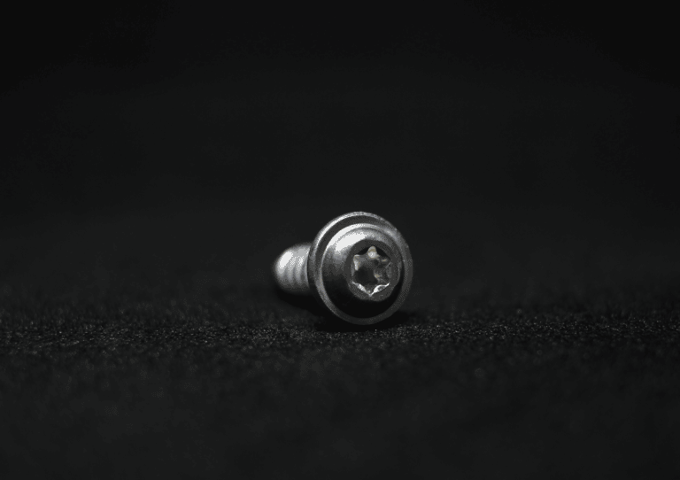 Crampon-vis raquette à neige_sport-outdoor_empreinte_Vallgrip.jpg