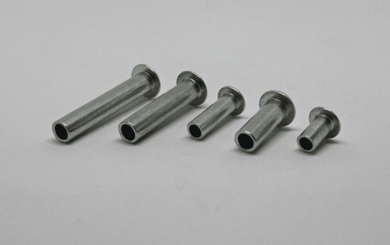 Rivets forés acier zingué blanc mobilier_Vallgrip (3)