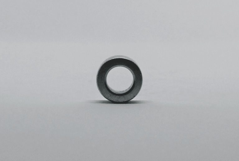 Entretoise acier zingué blanc mobilier_Vallgrip (3)